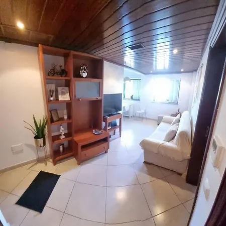 T1 Monte Gordo, Urb. Monte Fino *